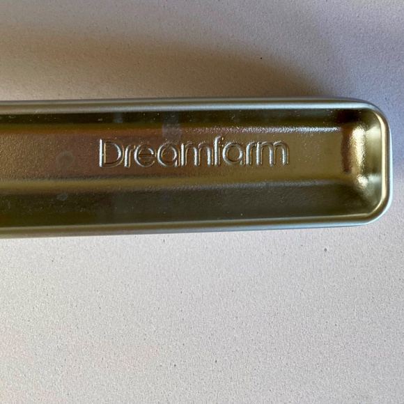 Dreamfarm Garlic Press - Picture 4 of 4